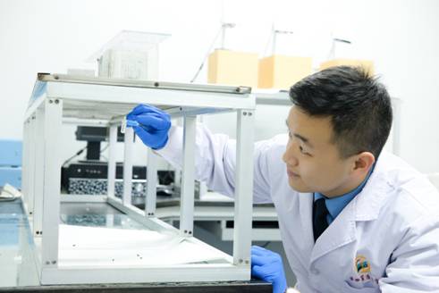 我校2015级学员赵文君获评第十二届“中国青少年科技创新奖”