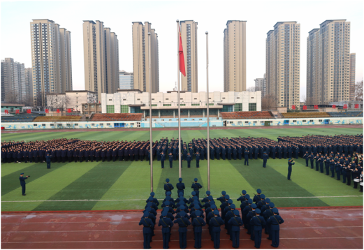 大学基础医学院举行2026年春季学期开学升国旗仪式