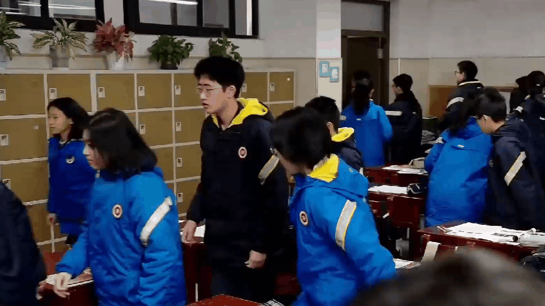 640 (1).gif 640 (1).gif